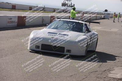 media/Oct-25-2025-CalClub SCCA (Sat) [[34c778dfbe]]/Around the Pits/